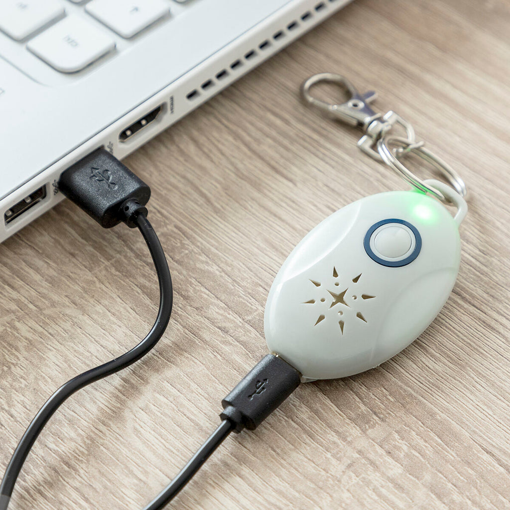 Répulsif Anti-Puces & Tiques à Ultrasons — Rechargeable USB pour Chien & Chat